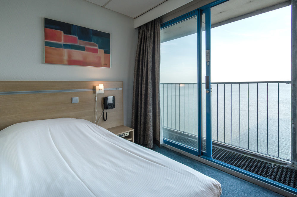 Eemshotel Delfzijl Exteriör bild