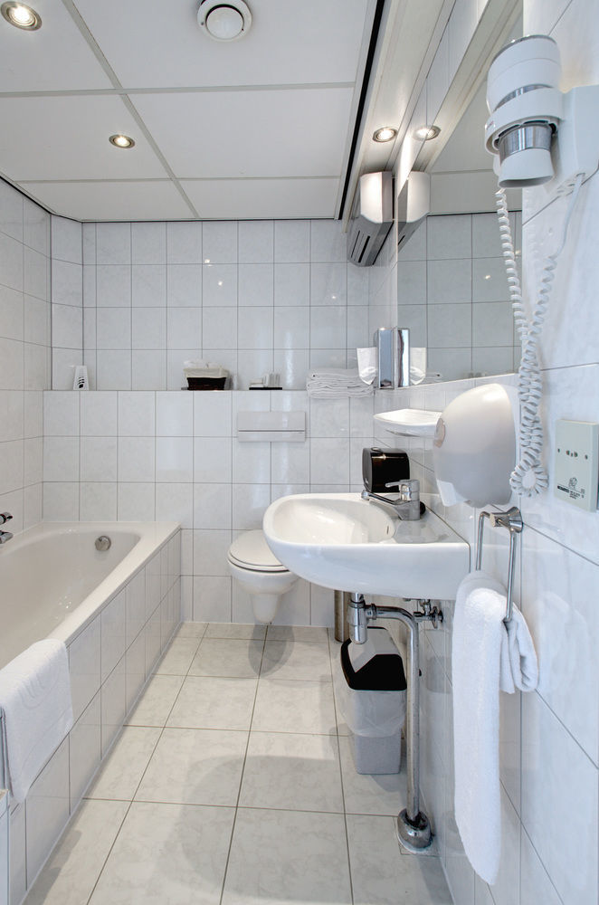 Eemshotel Delfzijl Exteriör bild